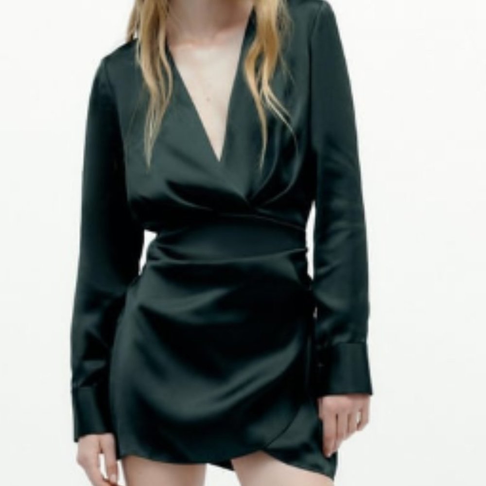 WRAP FRONT SATIN EFFECT DRESS- Dark green- NWT